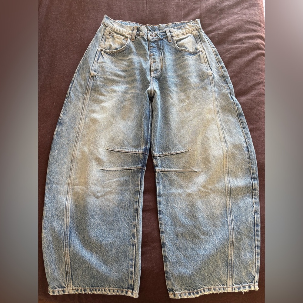 We The Free Mid Rise Good Luck Barrel Jeans in Light Blue - Picture 2 of 7